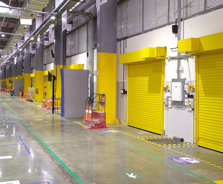 MOTORISED ROLLING SHUTTER